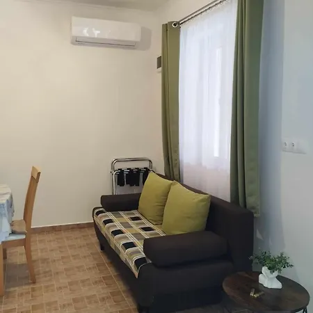Krisztina Vendeghaz Holiday home Zalaszentlaszlo