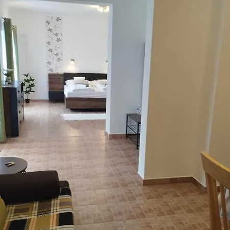 Krisztina Vendeghaz Holiday home *